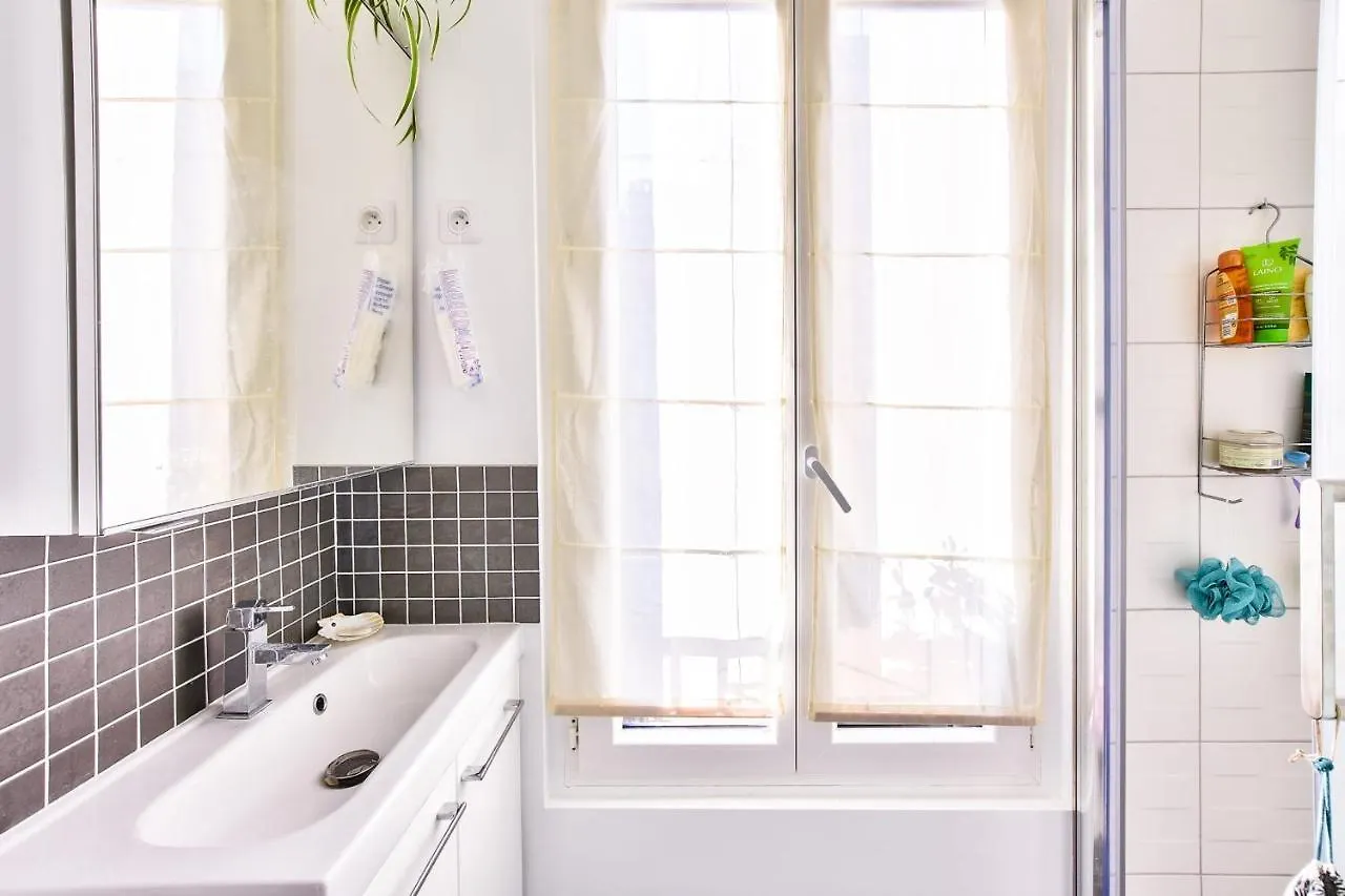 Bright Studio Of 30Sqm - Paris 20
