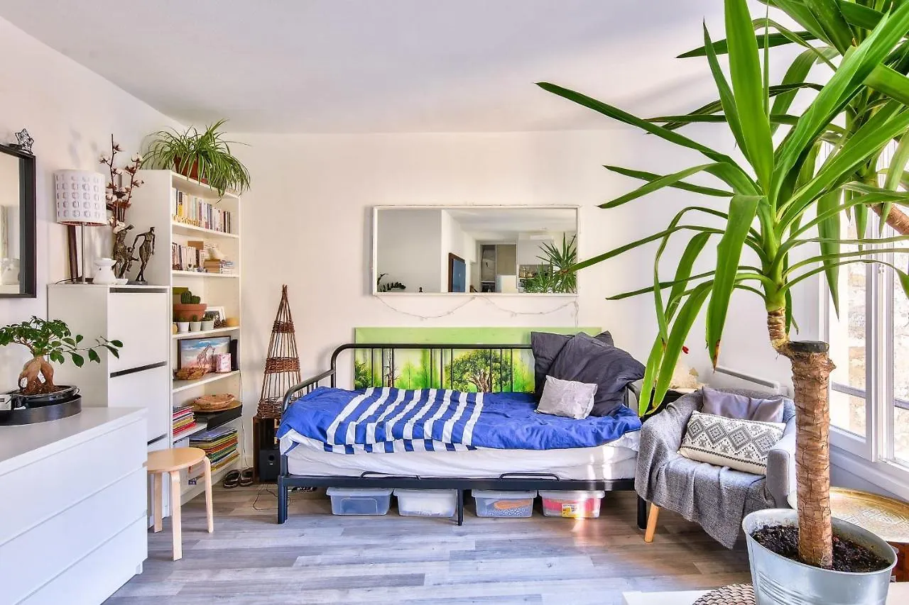 Apartment Bright Studio Of 30Sqm - Paris 20 France